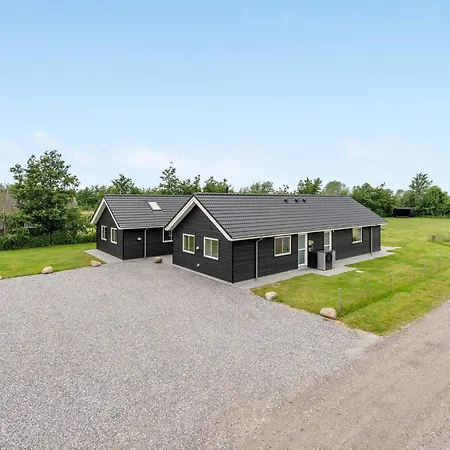 Casa de Férias 5 Star In Idestrup Bøtø By