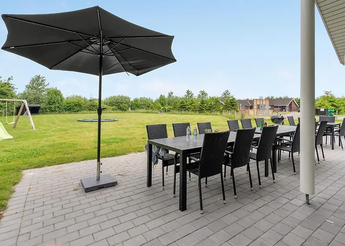 5 Star In Idestrup Bøtø By